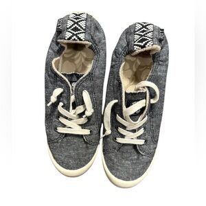 Floral Lined Roxy Shoes